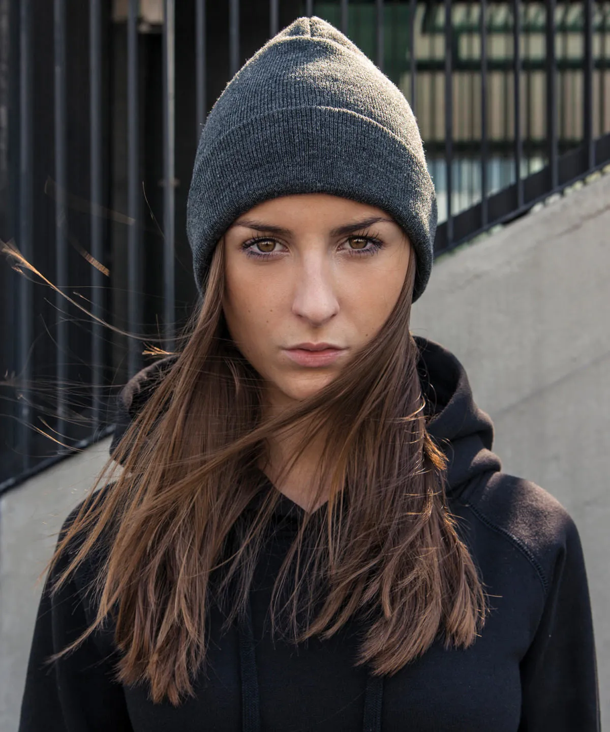 Heavy knit beanie | Black