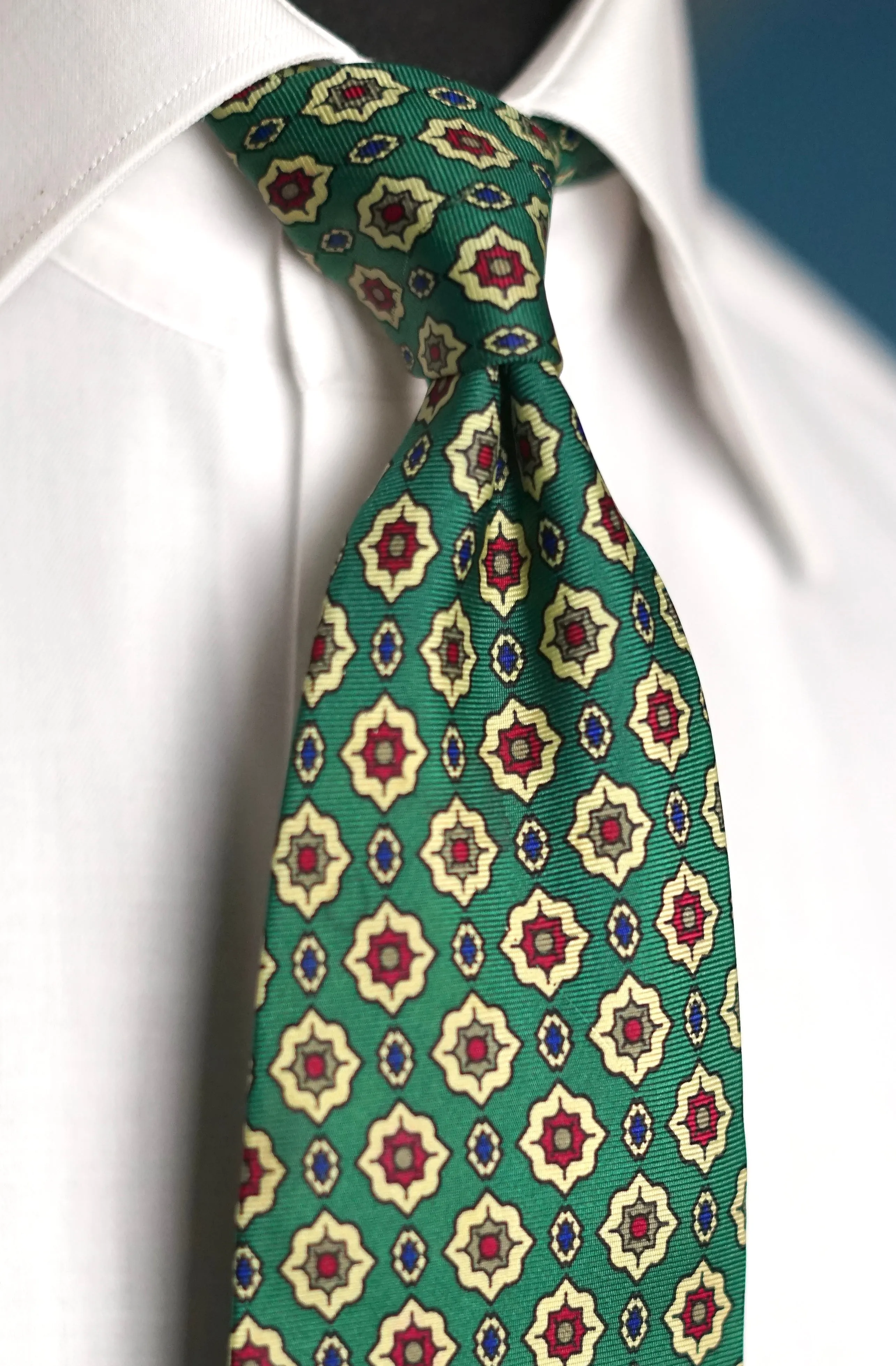 Opera Vintage Tie