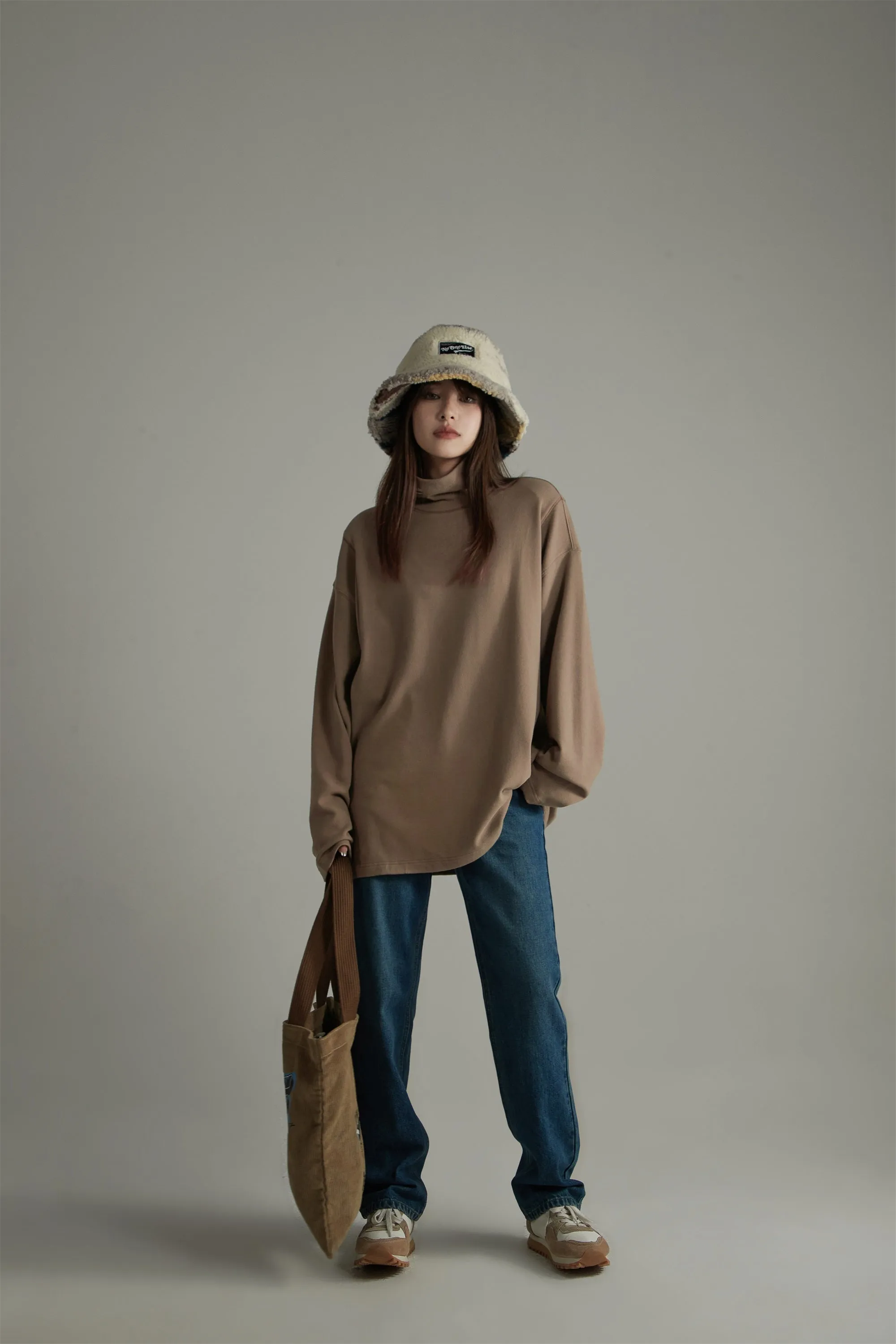 Soft Basic Turtle Neck T-Shirt