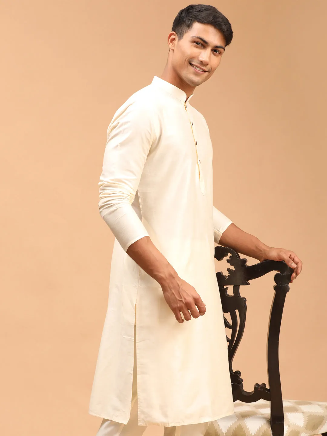 VASTRAMAY Men's Cream Viscose Rayon Kurta