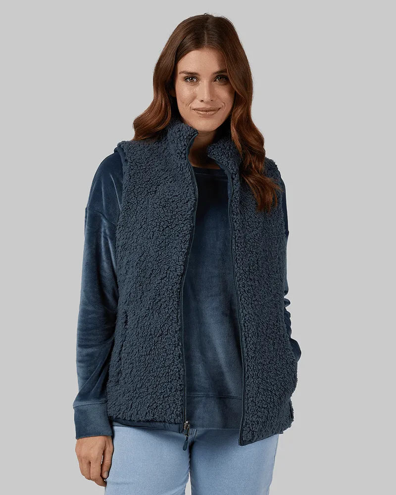 WOMEN'S REVERSIBLE SHERPA-LINED VEST