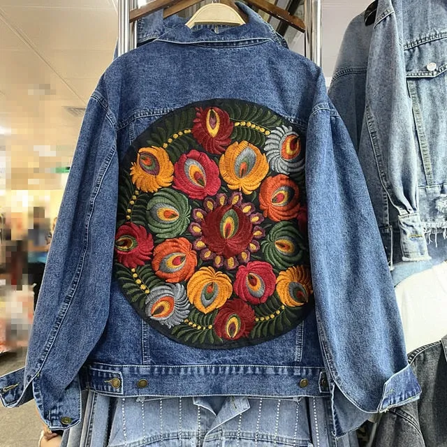 Women's2019 autumn new washed heavy embroidery loose denim